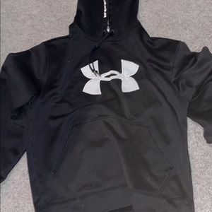 Small Under Armour black and white hoodie